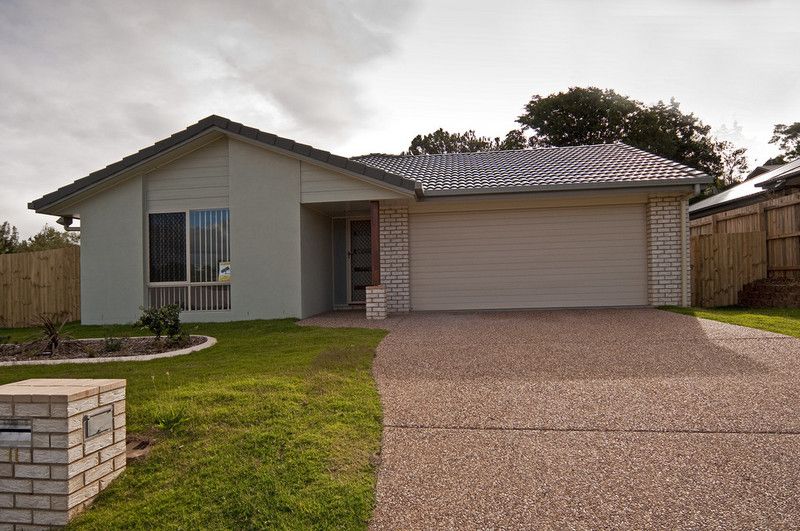 4 bedrooms House in 11 Barwick Court WILSONTON HEIGHTS QLD, 4350