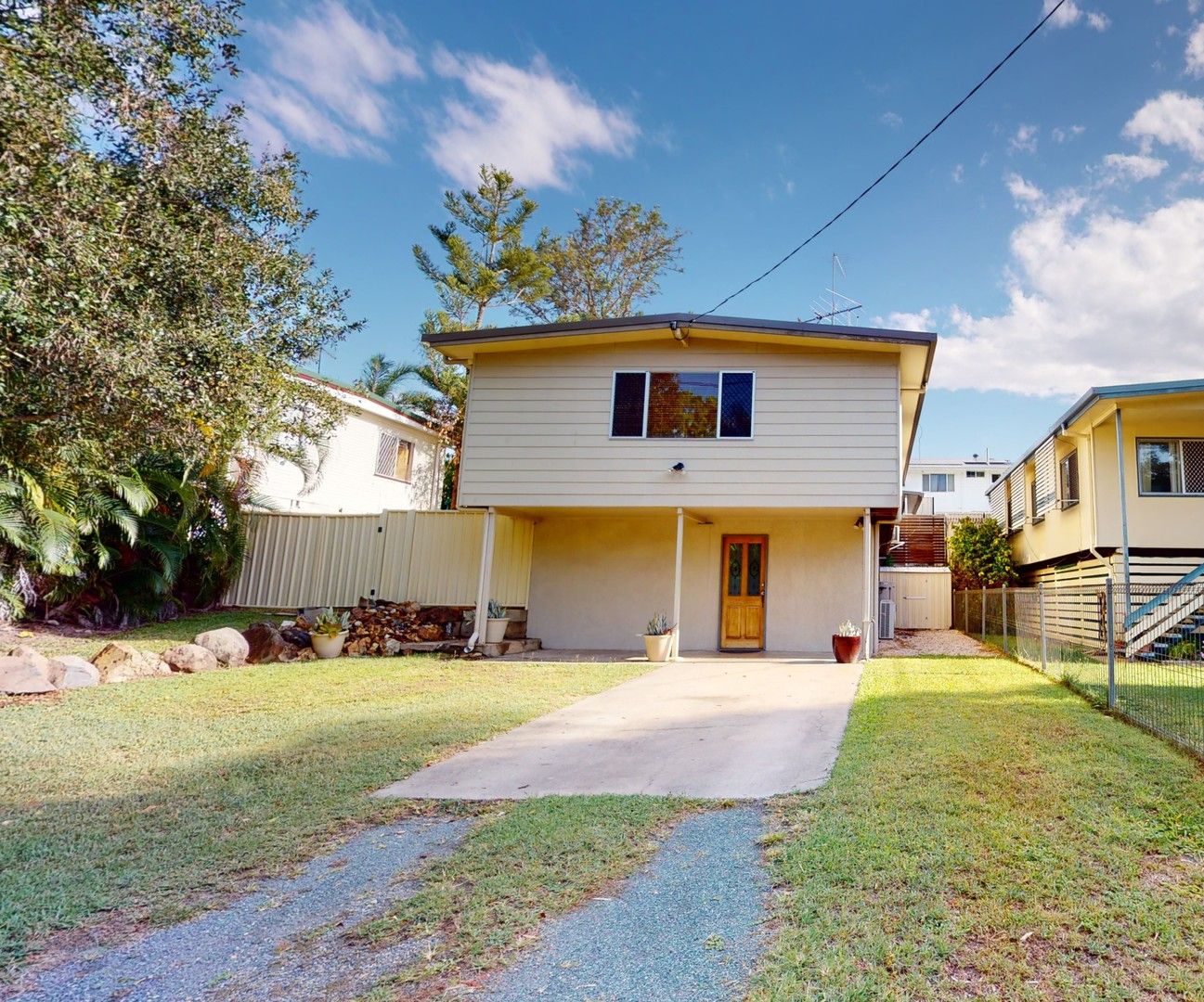 4 bedrooms House in 21 Livermore Street THE RANGE QLD, 4700