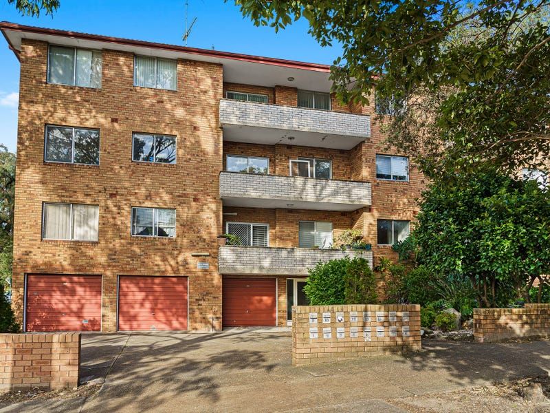 2 bedrooms Apartment / Unit / Flat in 15/27-31 Queen Victoria Street KOGARAH NSW, 2217