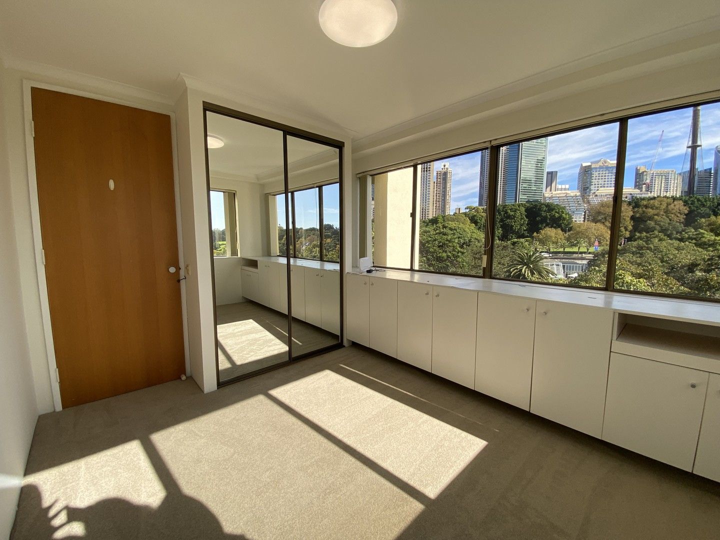 704/1 Boomerang Place, Woolloomooloo NSW 2011 Apartment For Rent