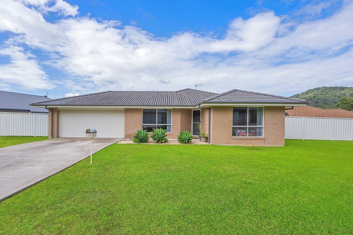 Picture of 18 Wedgetail Drive, KEW NSW 2439
