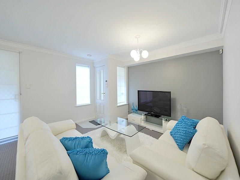 3 bedrooms Townhouse in 1/7 Stone Street SOUTH PERTH WA, 6151