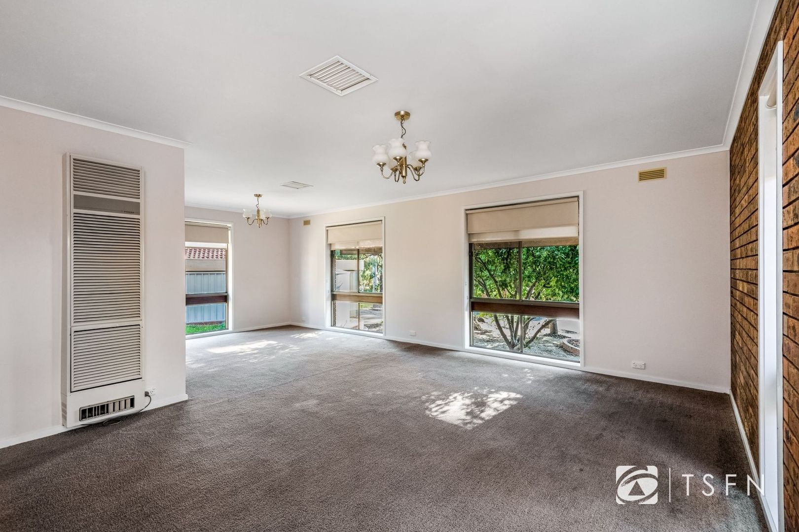 74 Harley Street, Strathdale VIC 3550, Image 2