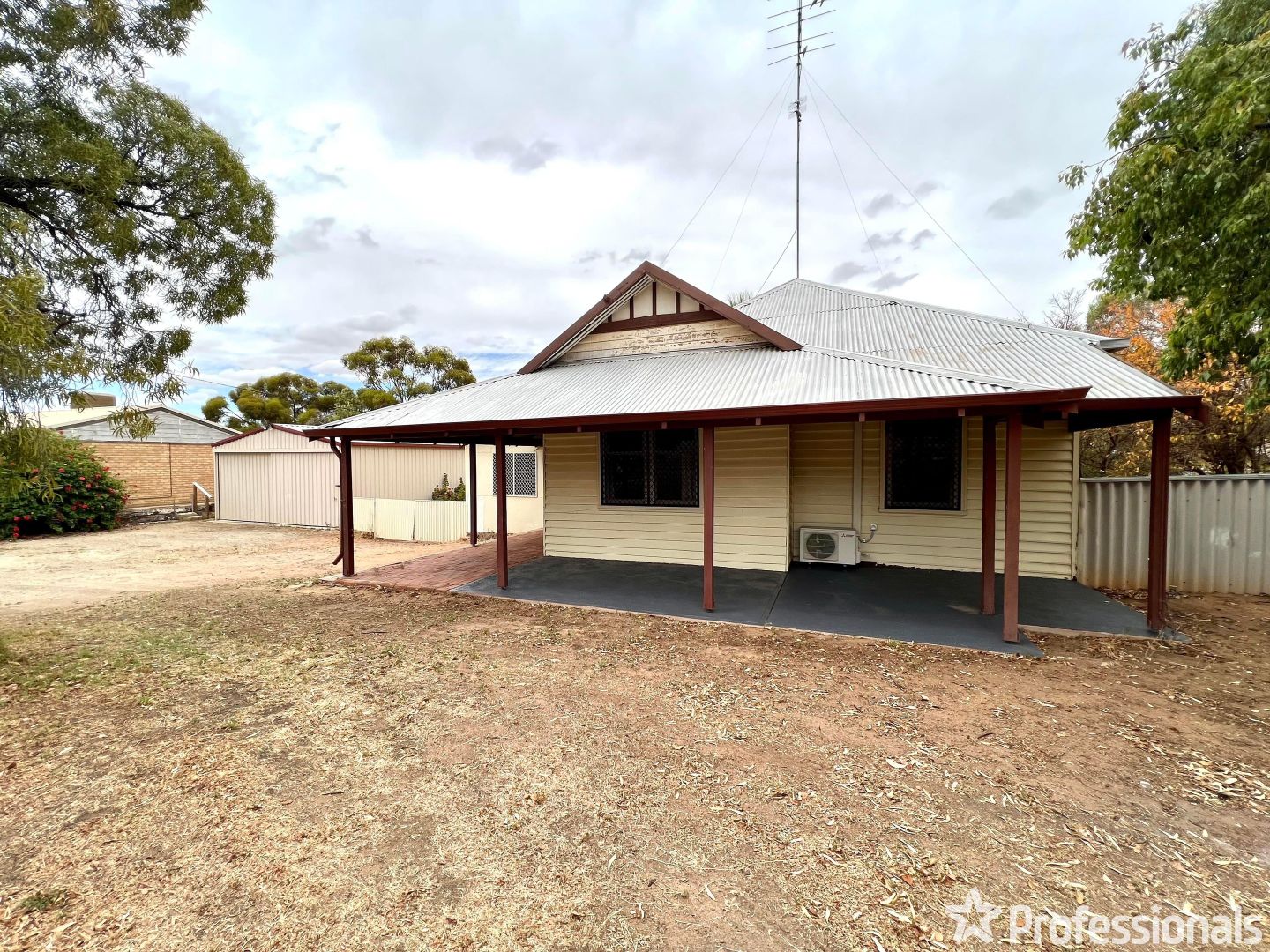 39 Burgoyne Street, Northam WA 6401 Domain