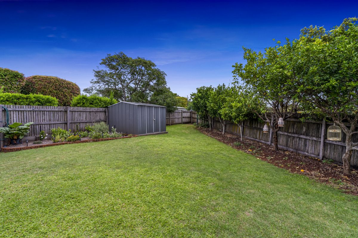 9 Diane Court, Centenary Heights QLD 4350, Image 2