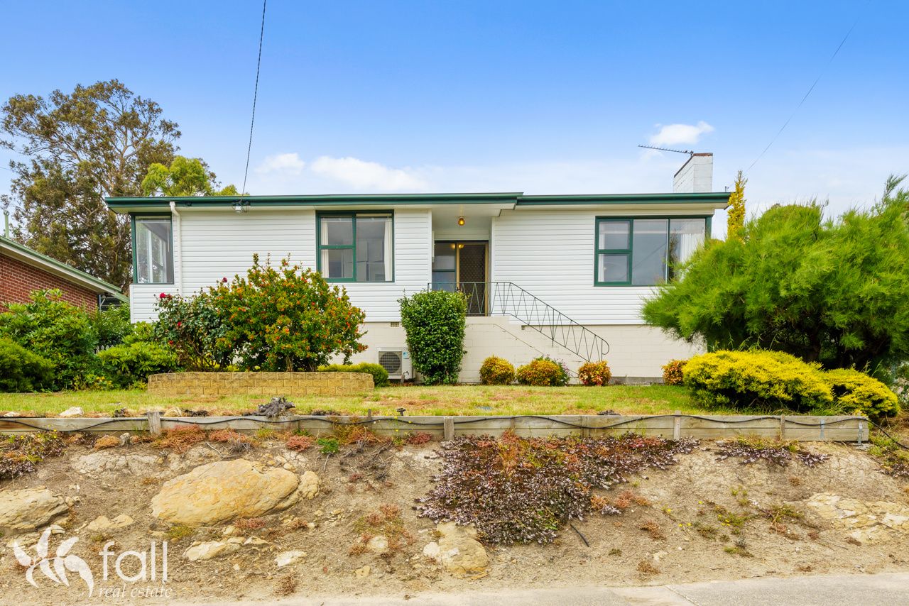 11 Bradfield Street, Claremont TAS 7011, Image 0