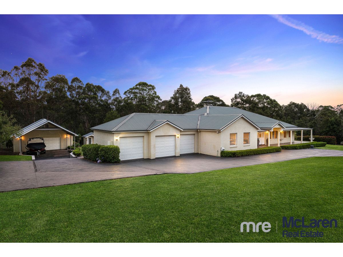 5 Benwerrin Crescent, Grasmere NSW 2570, Image 1