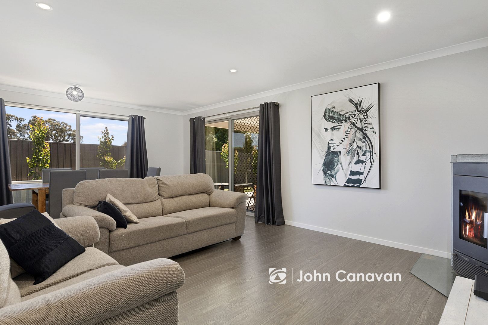 26 Bellview Court, Mansfield VIC 3722, Image 2