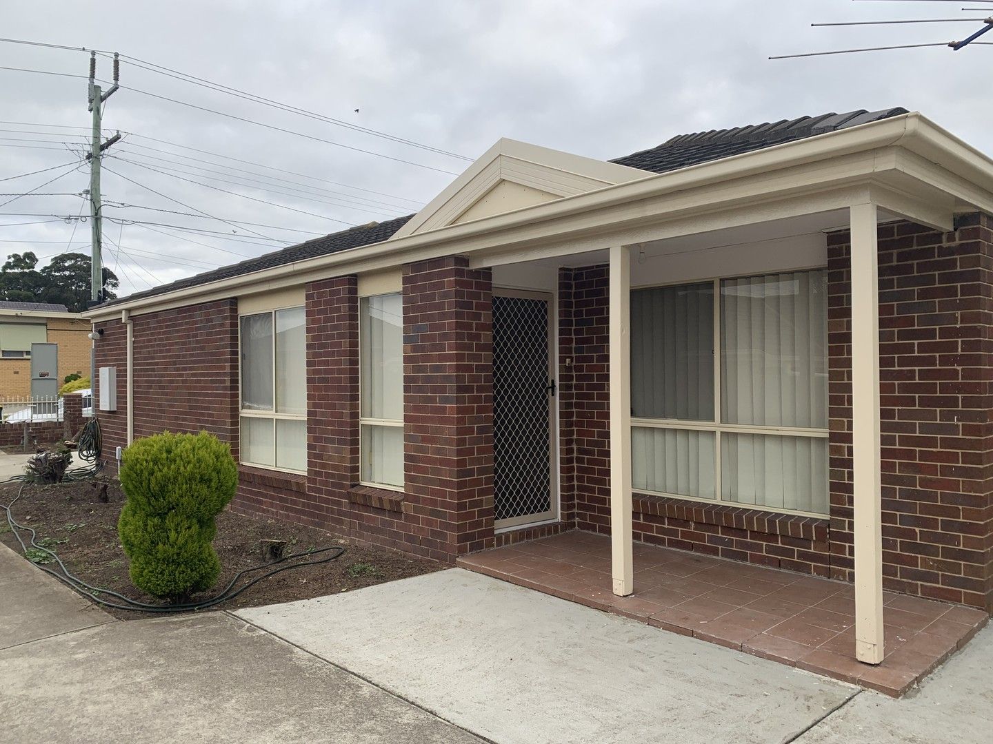 2 bedrooms Apartment / Unit / Flat in 1/40 Ernest Street BELL POST HILL VIC, 3215