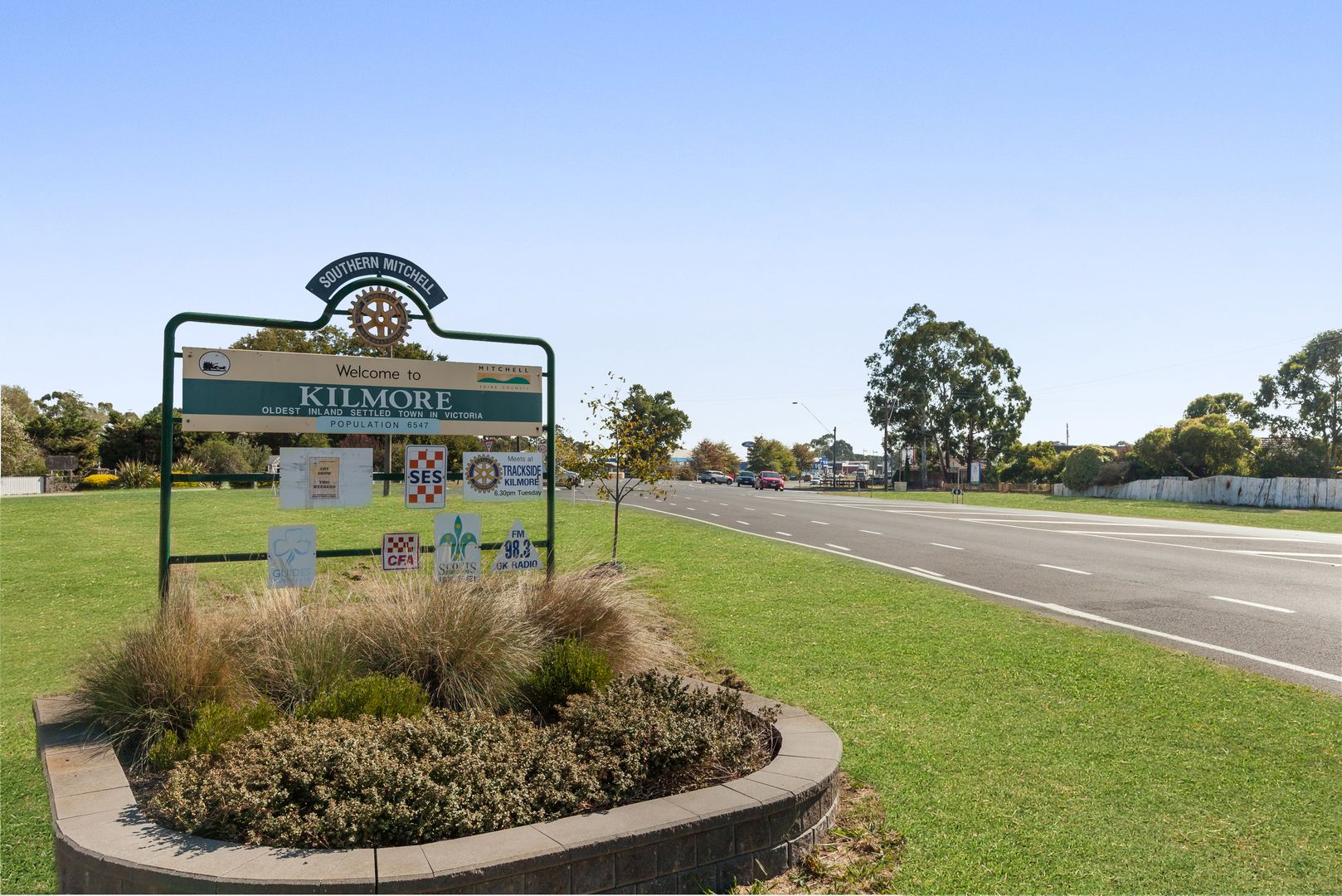 Lot 17, 14 Peace Avenue, The Gardens, Kilmore VIC 3764, Image 2