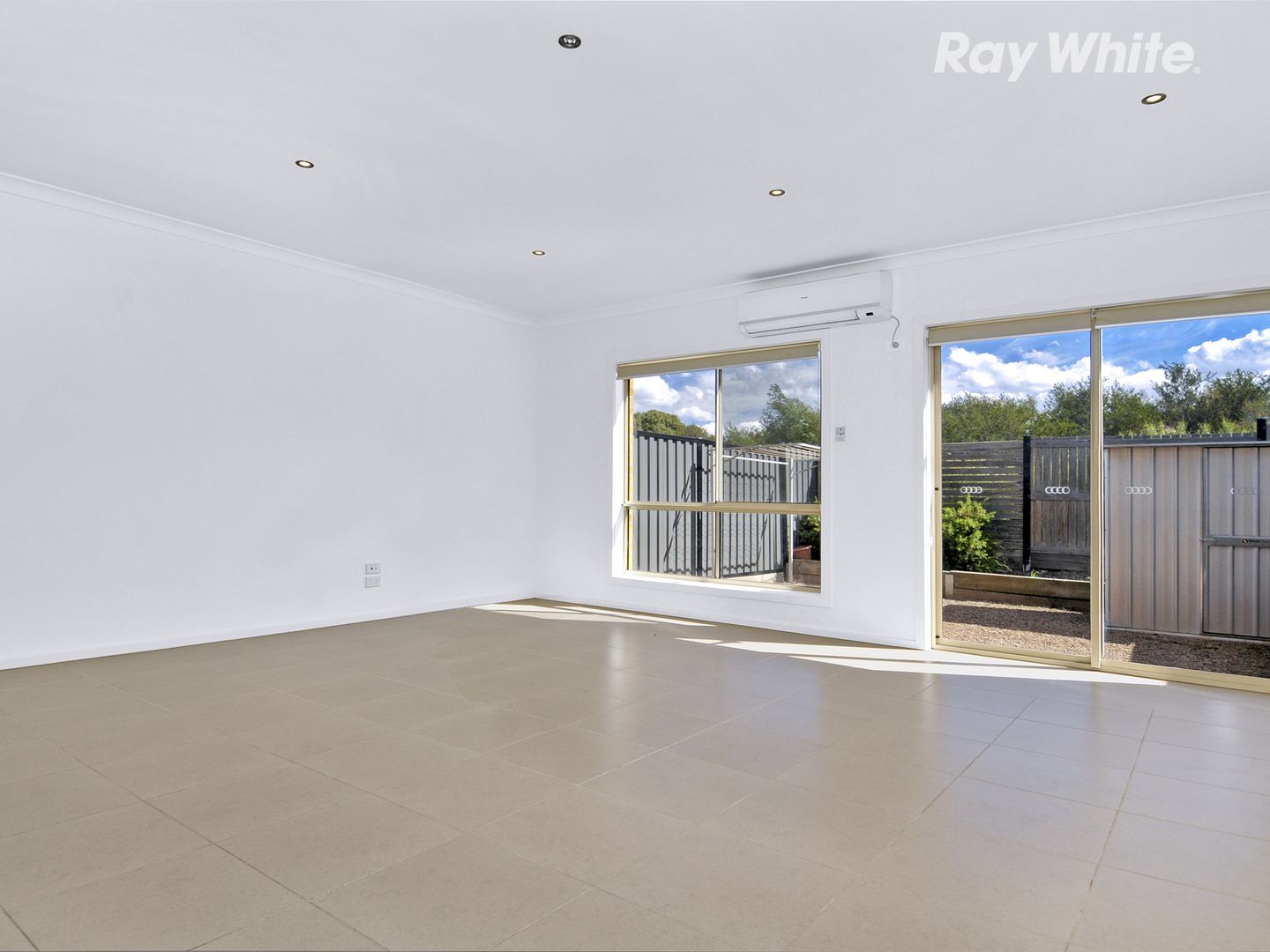 8/62 Anzac Drive, Wollert VIC 3750, Image 2