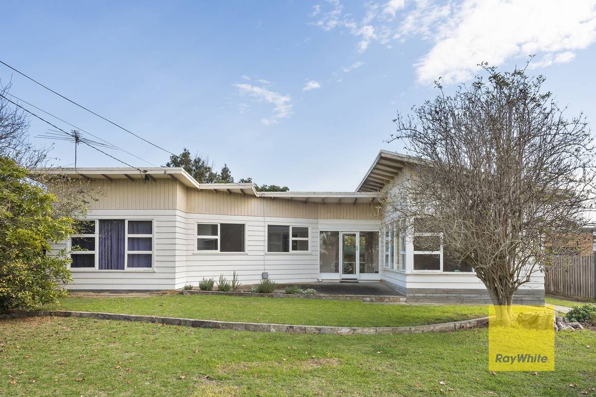 Picture of 10 Highview Parade, HAMLYN HEIGHTS VIC 3215