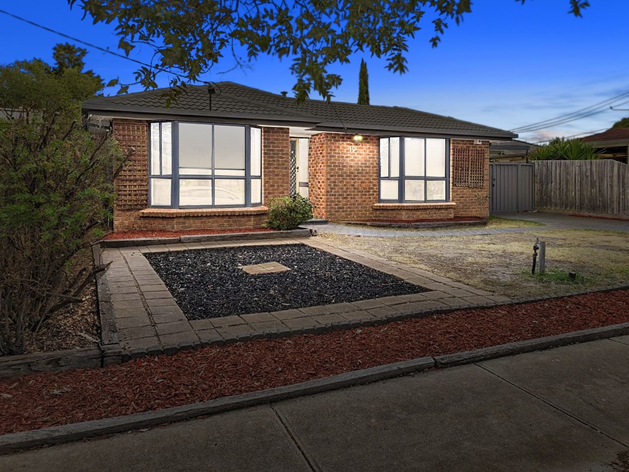3 bedrooms House in 19 Sanderling Street WERRIBEE VIC, 3030