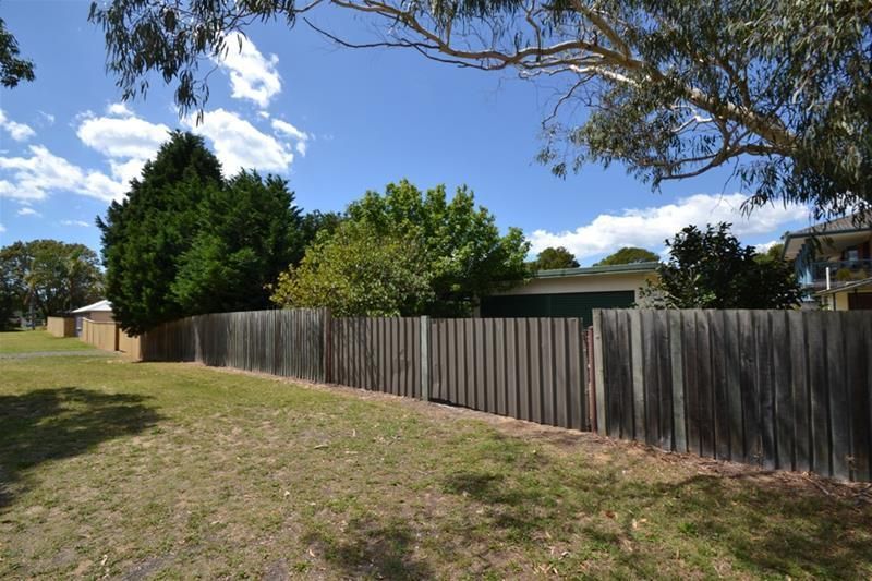 18 Bolt Street, Shoalhaven Heads NSW 2535, Image 2