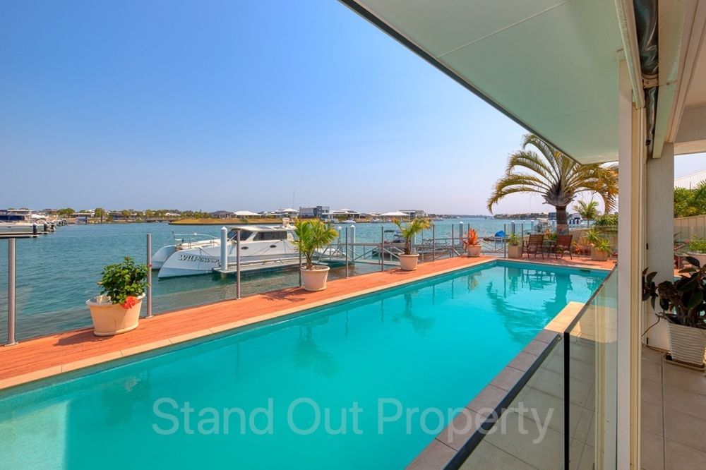 70 Tradewinds Drive, Banksia Beach QLD 4507, Image 2