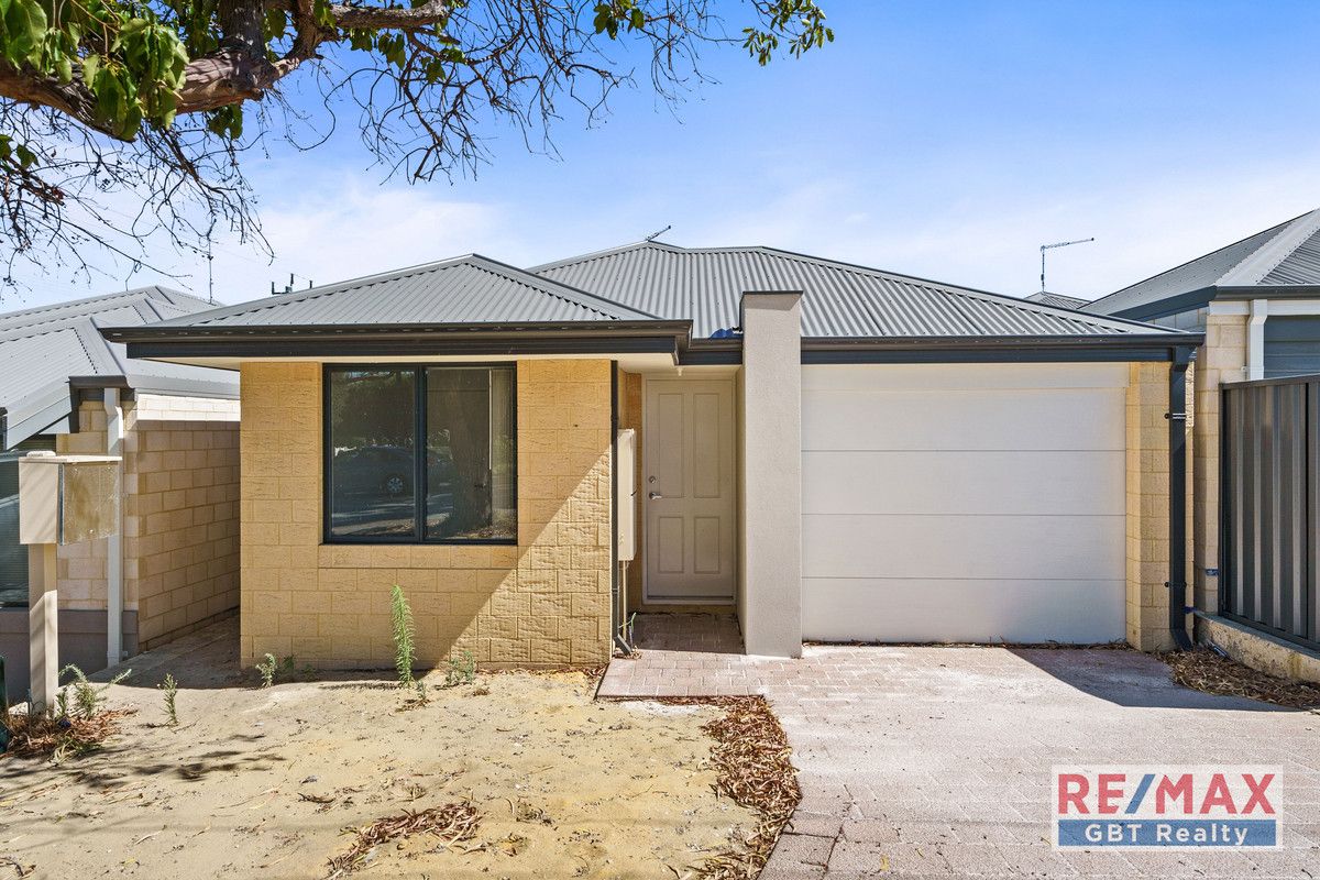 3 bedrooms House in 5c Monterey Court NOLLAMARA WA, 6061