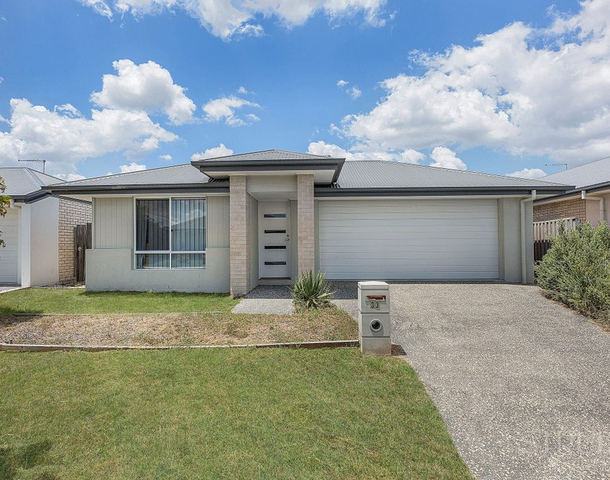 33 Scheyville Crescent, South Ripley QLD 4306