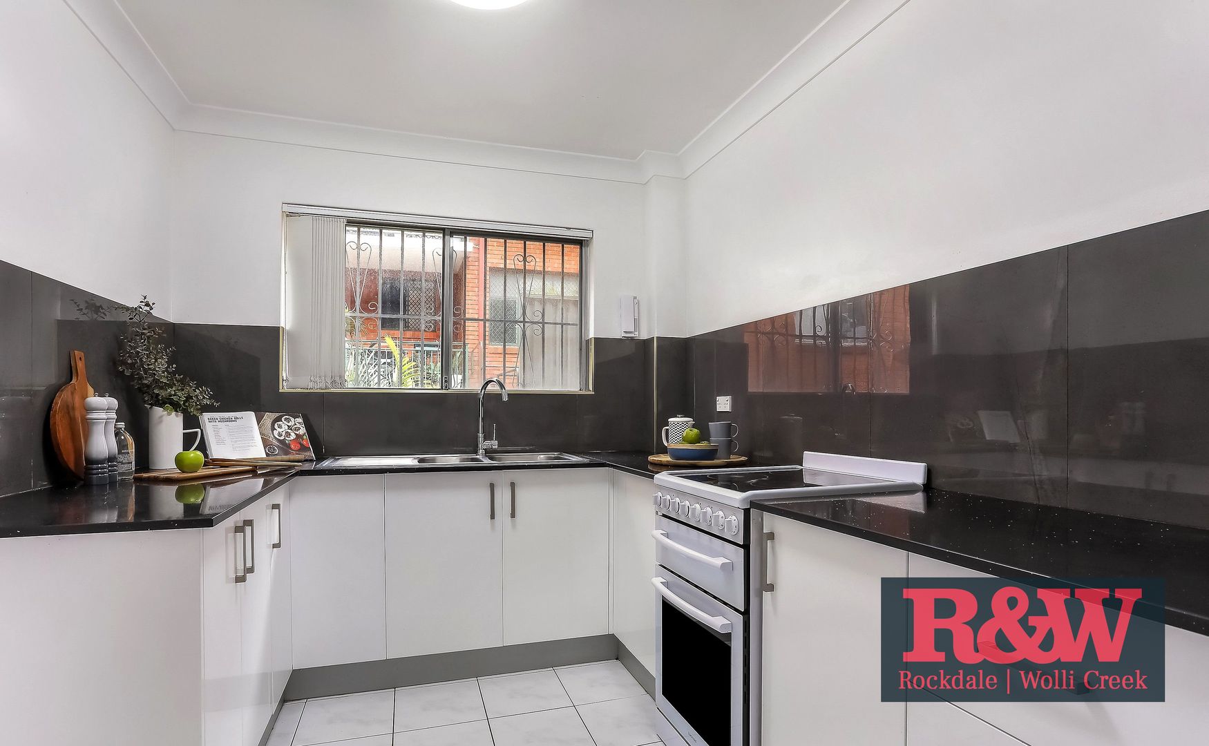 1/25-27 Villiers Street, Rockdale NSW 2216, Image 2