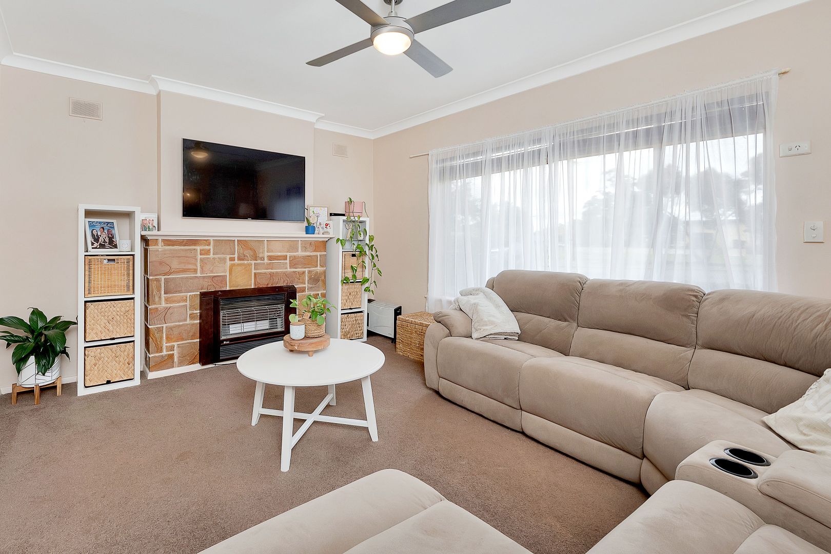 16 Elm Avenue, Murray Bridge SA 5253, Image 2