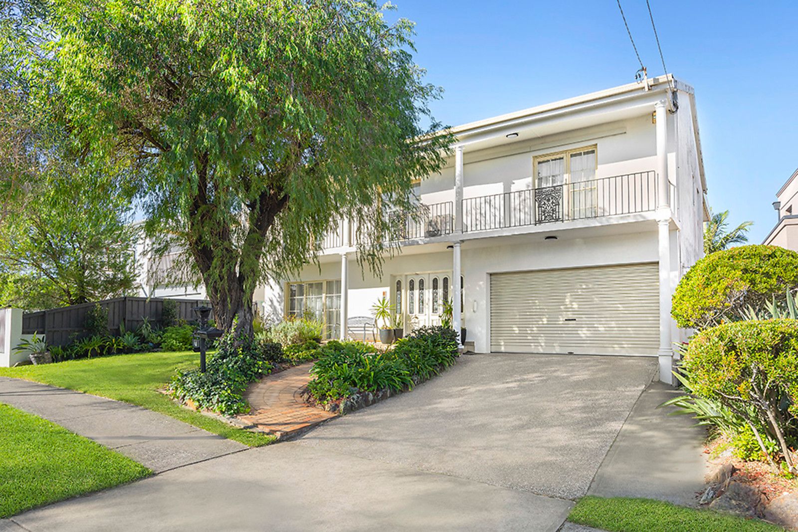 6 bedrooms House in 21 Fowler Crescent SOUTH COOGEE NSW, 2034