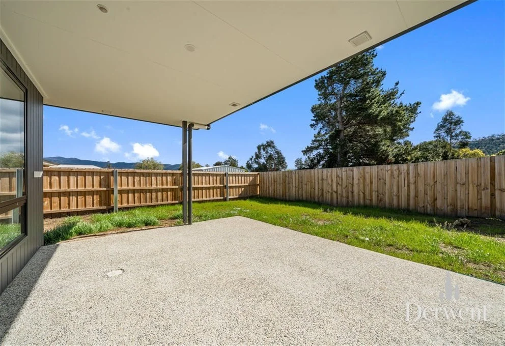 Additional image 20 of 23 Bluetongue, Magra TAS 7140