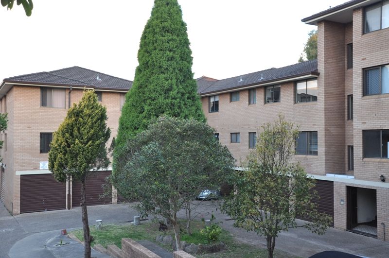 3 bedrooms Apartment / Unit / Flat in 8/374 Livingstone Rd MARRICKVILLE NSW, 2204