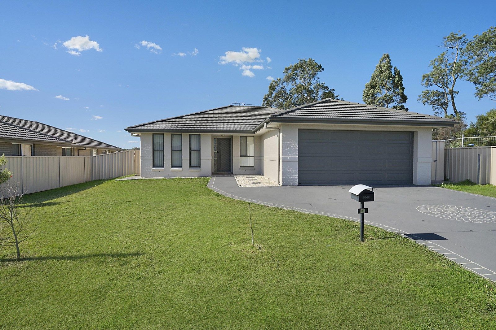 91 Aberglasslyn Road, Rutherford NSW 2320, Image 1