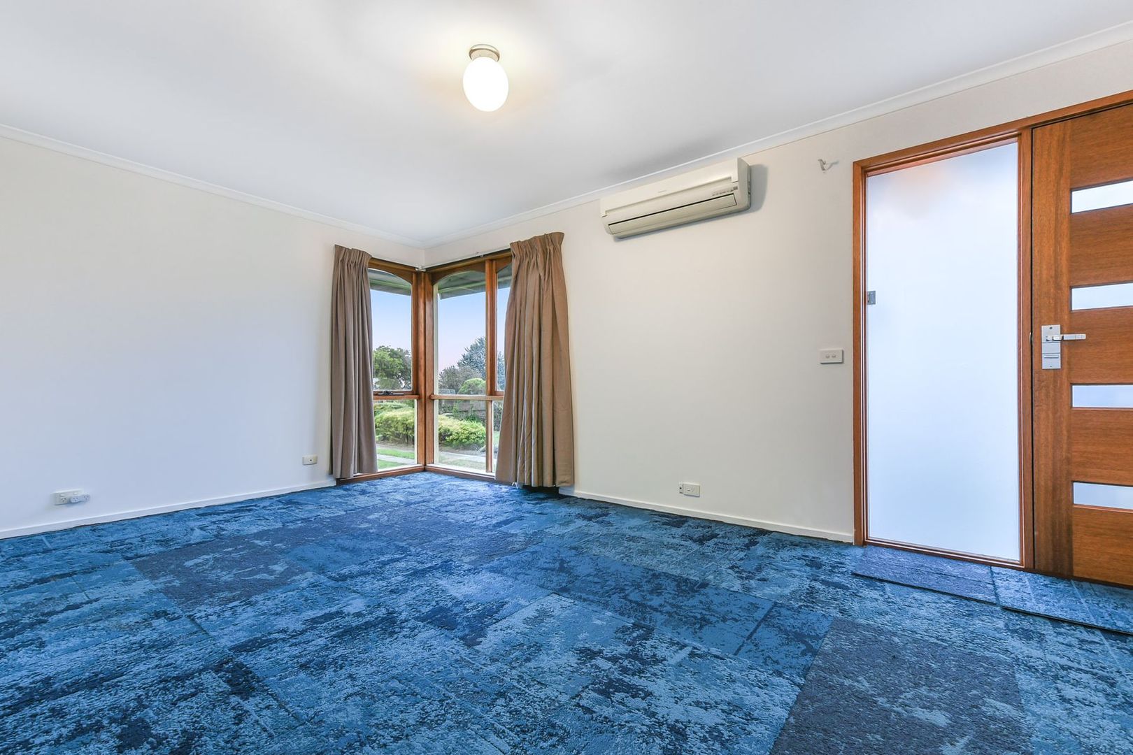 19 Leigh Court, Doveton VIC 3177, Image 2