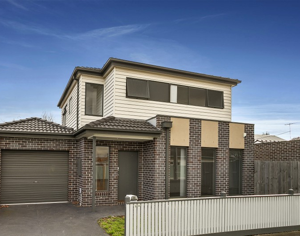 2A Merlyn Street, Maribyrnong VIC 3032