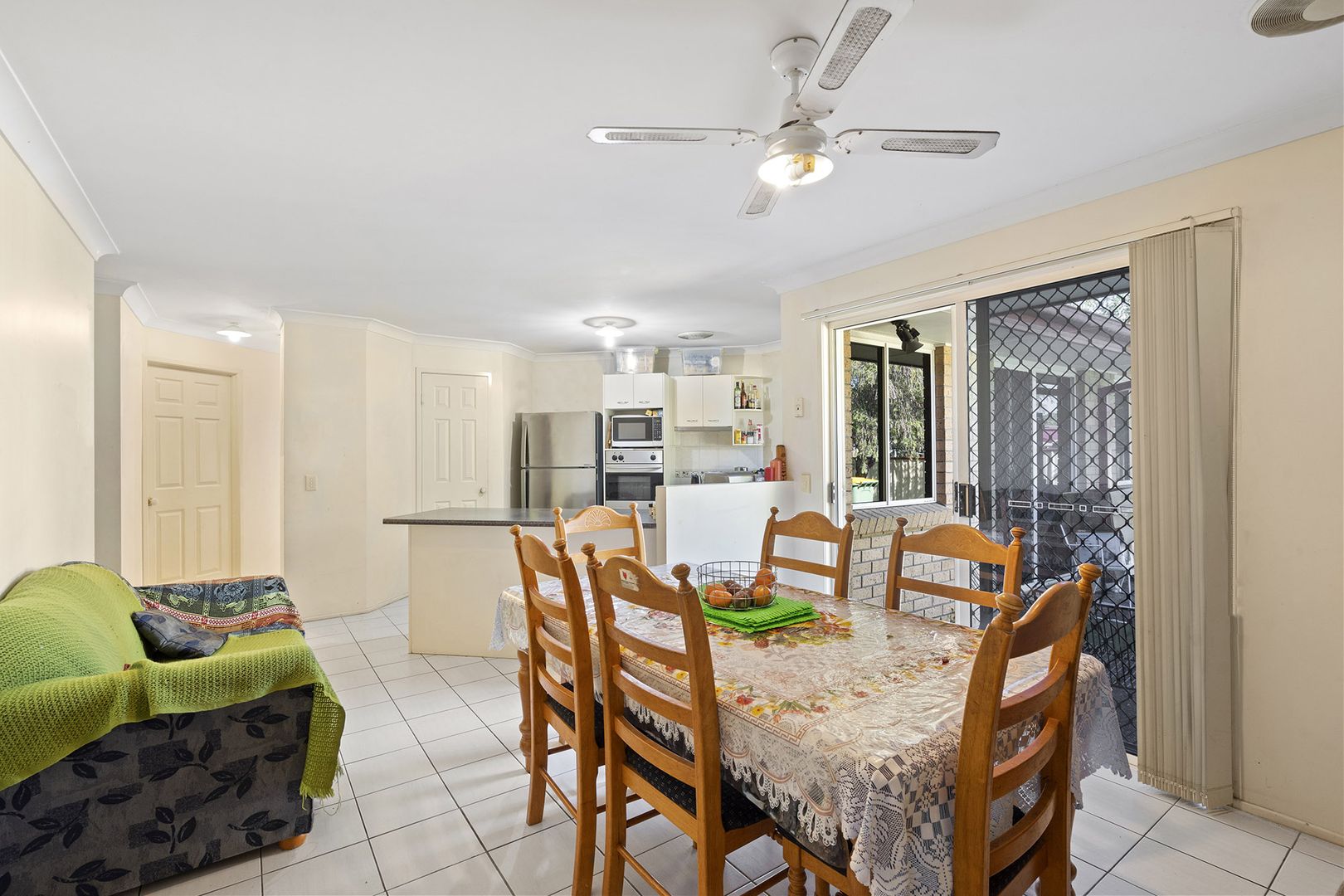 56 Juers Street, Kingston QLD 4114, Image 2