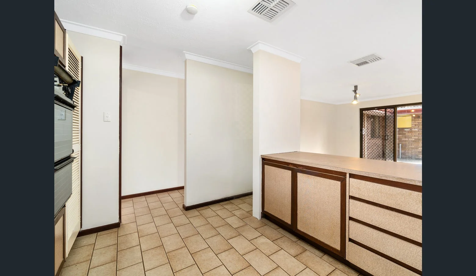 Additional image 6 of 6 Hyland Way, Wilson WA 6107