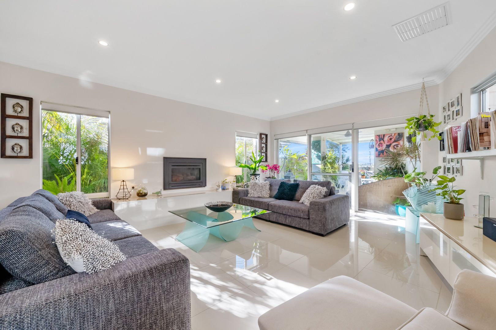 1/7 Nemagold Grove, Coogee WA 6166, Image 2