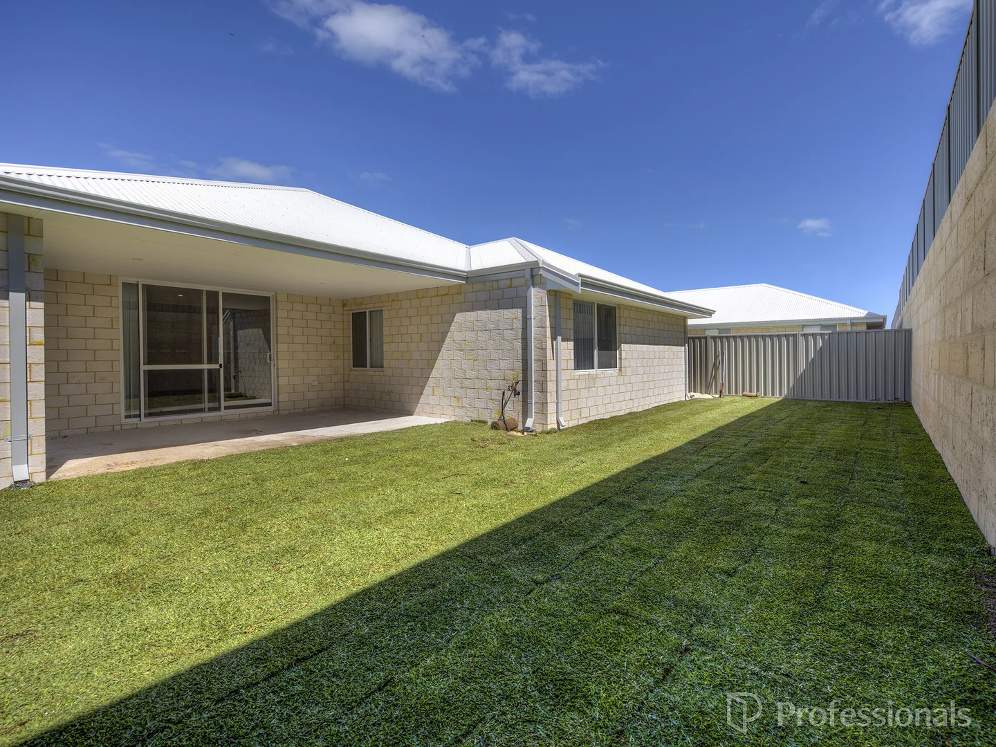 Additional image 19 of 26 Robbins Grove, Eglinton WA 6034