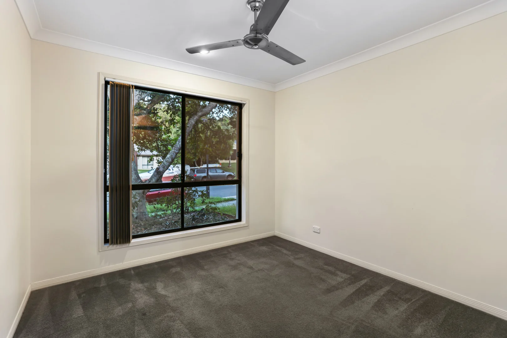 Additional image 11 of 34 Victoria Drive, Pacific Pines QLD 4211