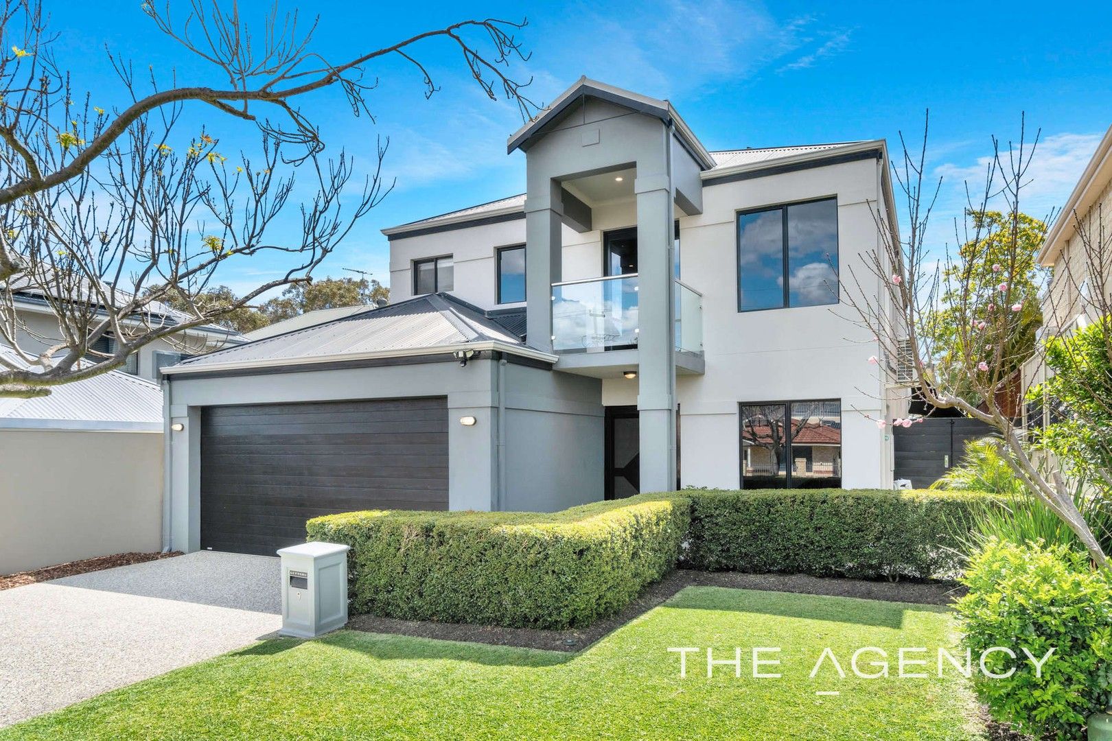 4 bedrooms House in 9 Swan Bank Road MAYLANDS WA, 6051