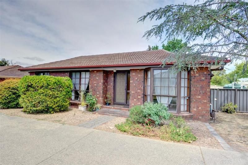 3 Burnbank Close, Lake Wendouree VIC 3350, Image 0