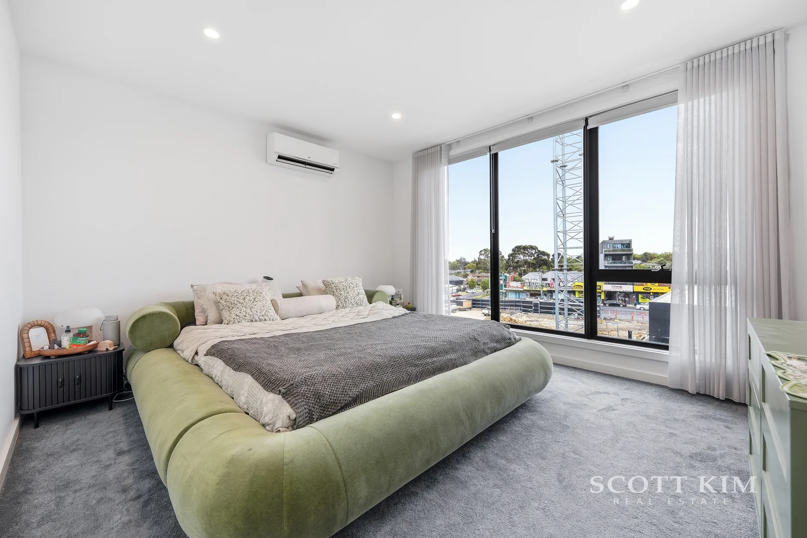 Additional image 7 of 2/53 Myrtle Street, Ivanhoe VIC 3079