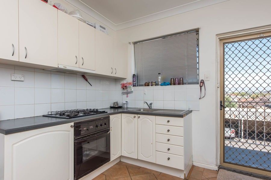 2 bedrooms Apartment / Unit / Flat in 9/52 Morley Drive TUART HILL WA, 6060