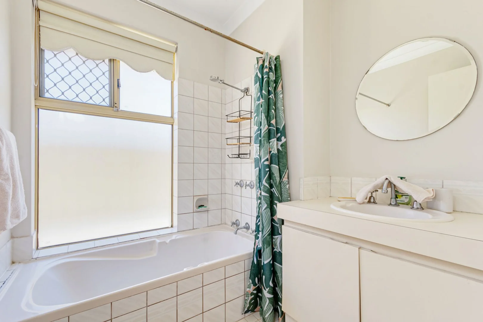 Additional image 11 of 30 Elliot Rd, Hocking WA 6065