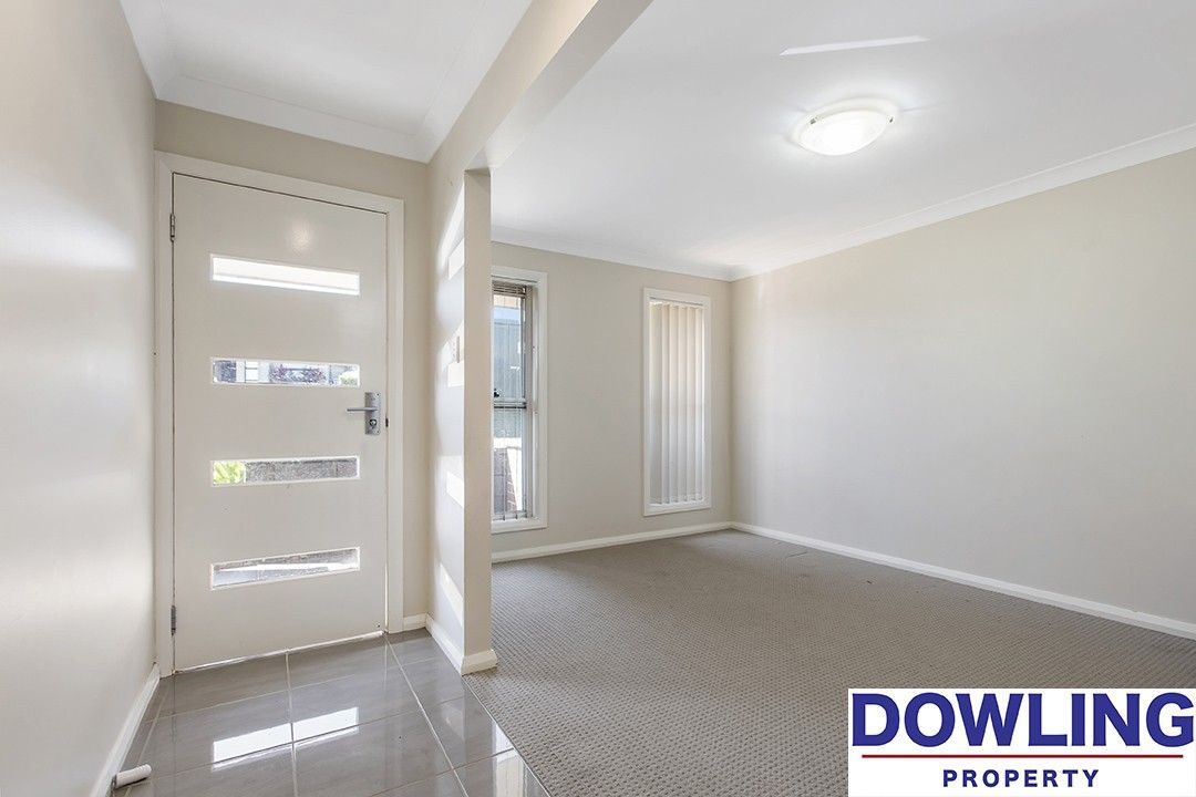 2/4 Broad Street, Gillieston Heights NSW 2321, Image 1