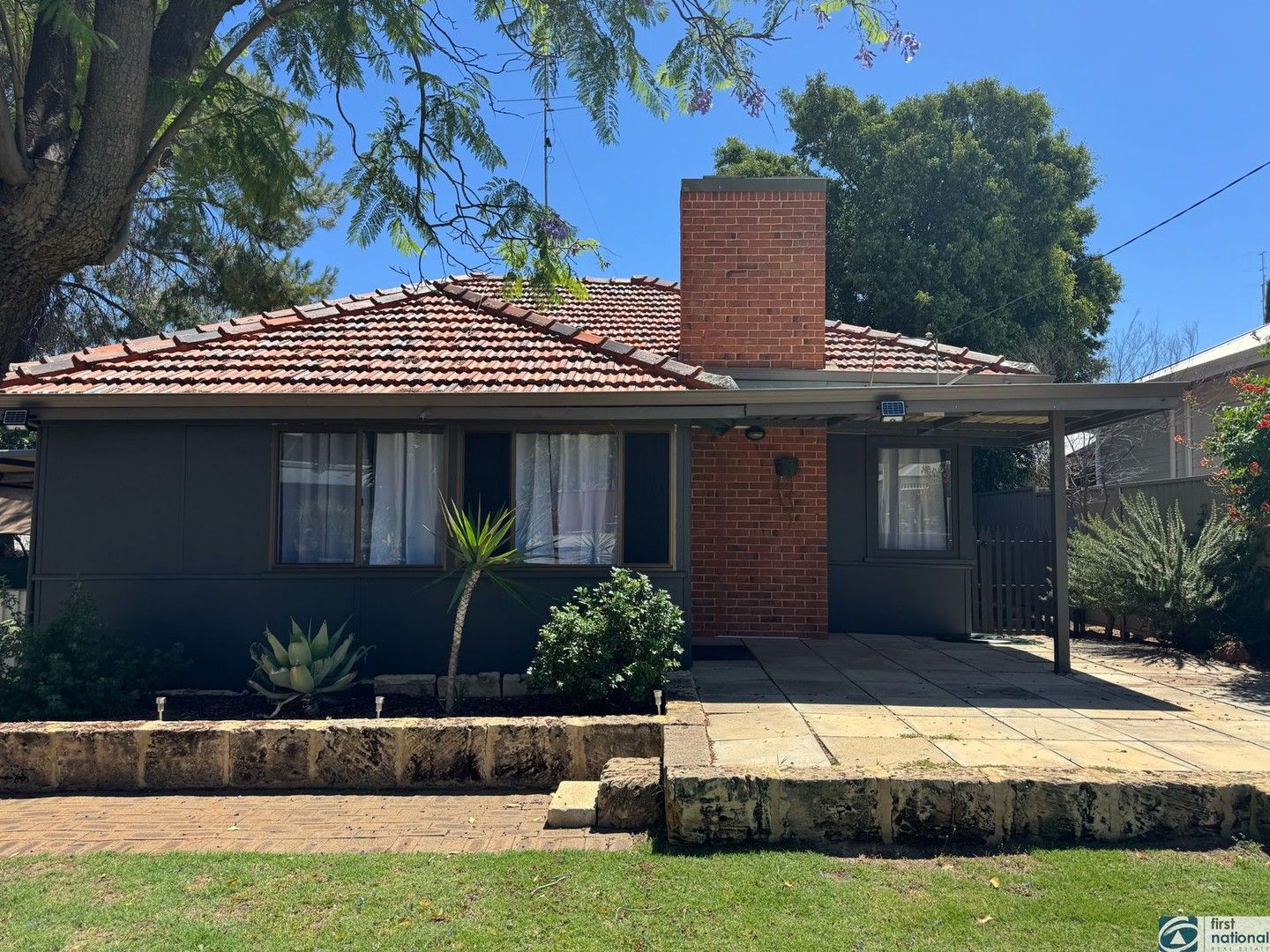 3 bedrooms House in 5 Atkinson Street NORTHAM WA, 6401