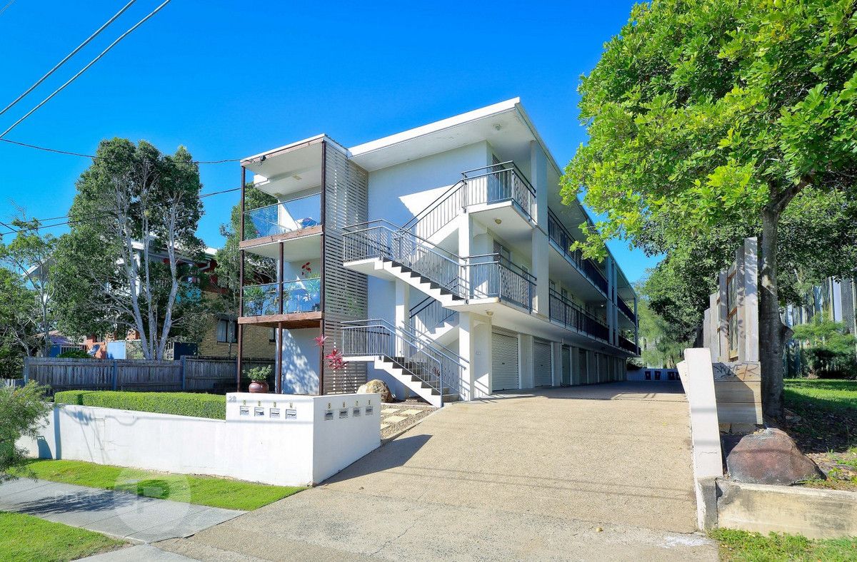 2 bedrooms Apartment / Unit / Flat in 4/28 Hawthorne Street WOOLLOONGABBA QLD, 4102