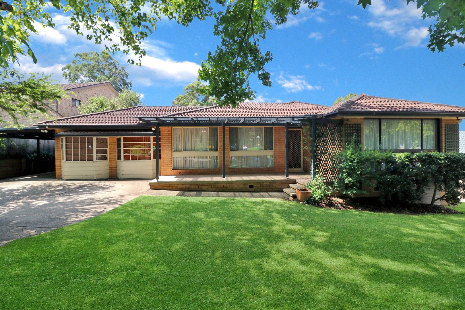 4 bedrooms House in 3 Washington Place CASTLE HILL NSW, 2154