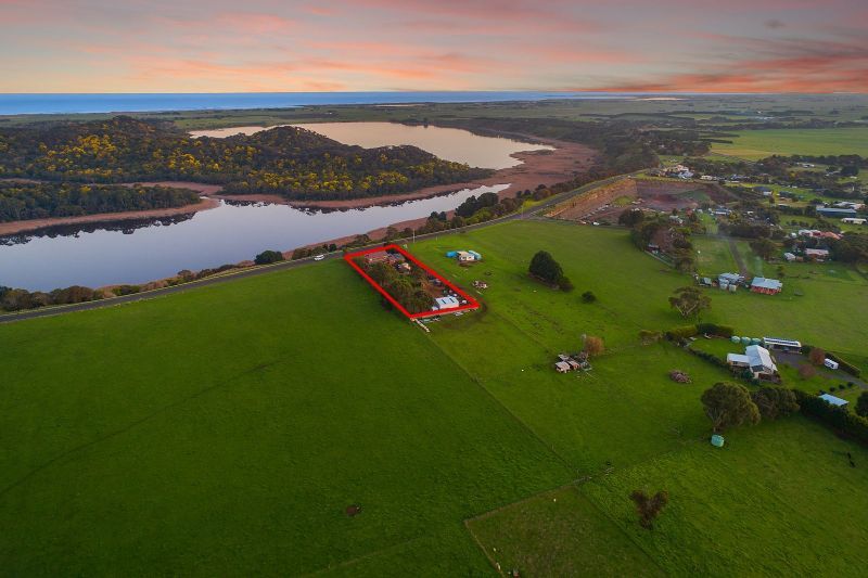 380 Lake View Road, Koroit VIC 3282 Domain
