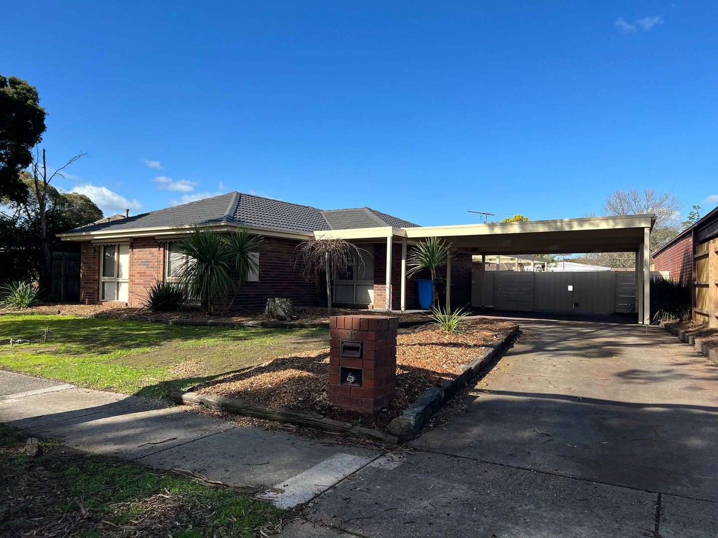 4 bedrooms House in 99 Endeavour Drive CRANBOURNE NORTH VIC, 3977
