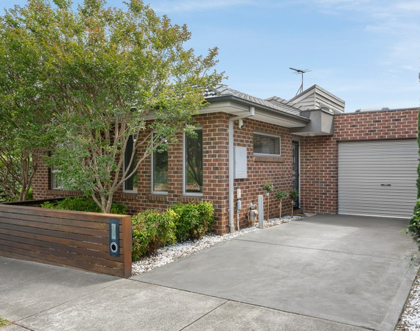 17 Mccrae Street, Reservoir VIC 3073