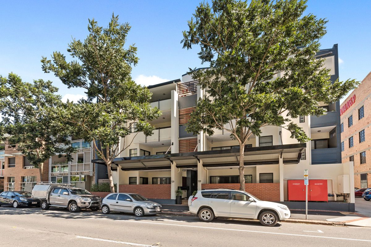 18/120 Commercial Road, Teneriffe QLD 4005
