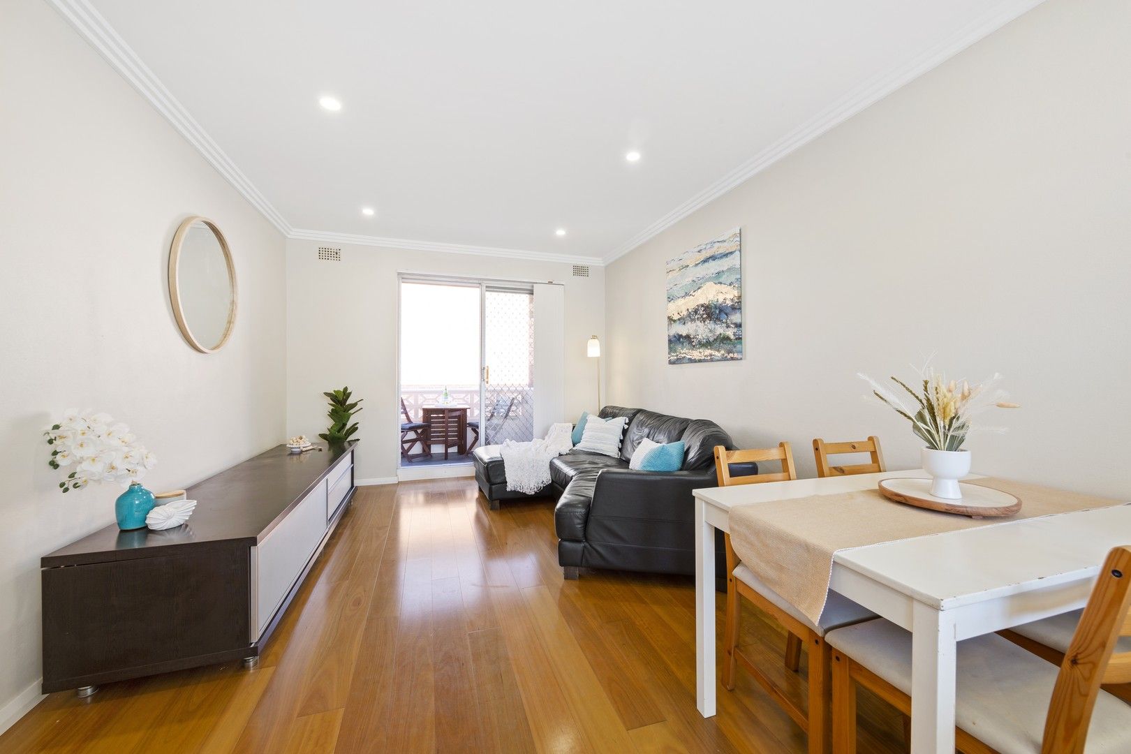 2 bedrooms Apartment / Unit / Flat in 7/76 Oaks Avenue DEE WHY NSW, 2099