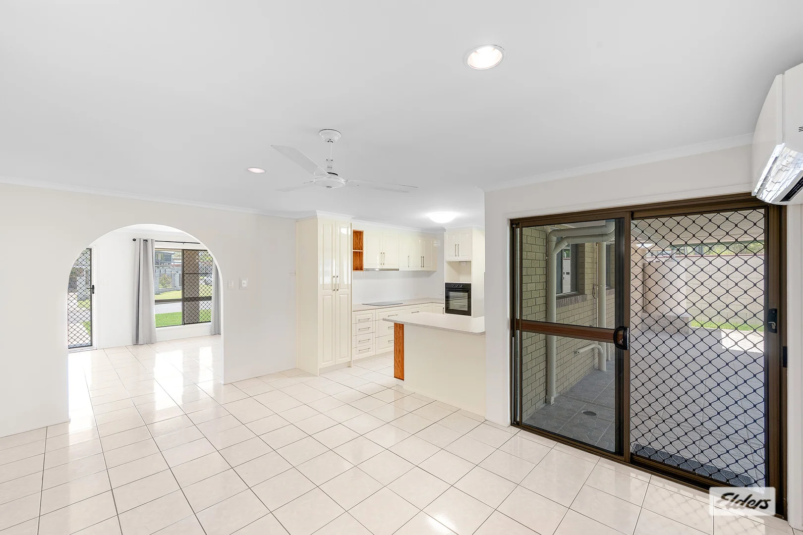 Additional image 7 of 8 Waratah Street, Kin Kora QLD 4680
