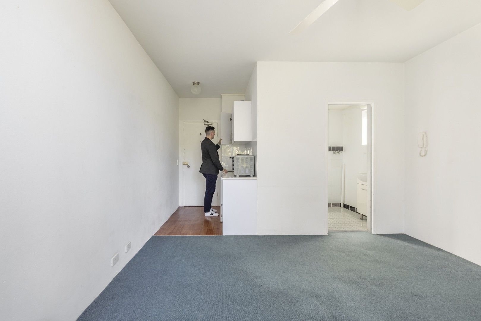 Studio in 24/20 Maroubra Road, MAROUBRA NSW, 2035